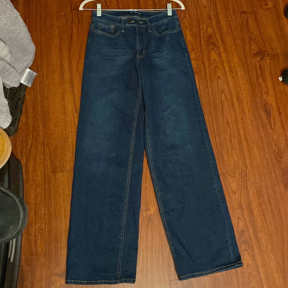 mid rise baggy wide leg Calvin klein Jean’s